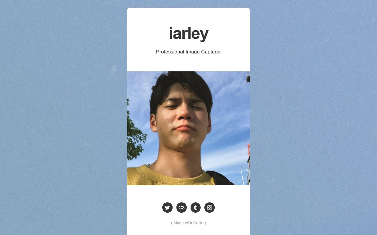 Carrd profile picture for @iarley